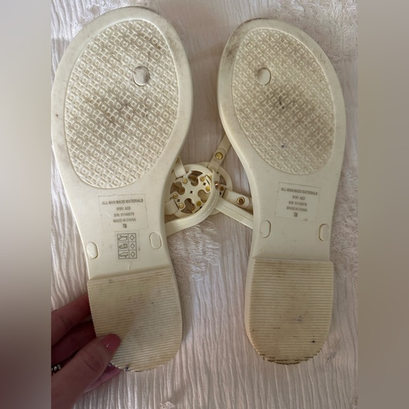 Tory Burch mini Miller jelly sandal - Picture 5 of 6